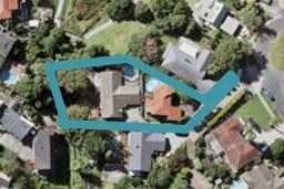 2/12 Estelle Place, Farm Cove, Auckland