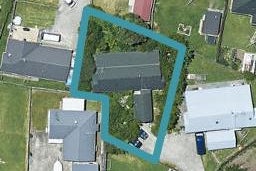 11A Surrey Grove, Parkvale, Tauranga