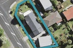 102 Captain Scott Road, Glen Eden, Auckland