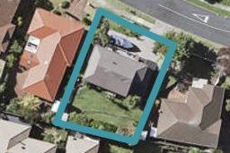 4 Spears Place, Botany Downs, Auckland