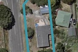1 Freyberg Crescent, Waikanae Beach, Waikanae