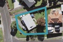 22 Fitzherbert Avenue, West Harbour, Auckland