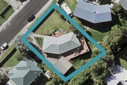 5 Jonathan Place, Sunnynook, Auckland