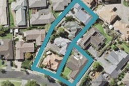 1/10 Simmental Crescent, Somerville, Manukau