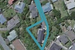 16 Kinapori Terrace, Newlands, Wellington