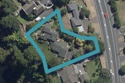 919 River Road, Queenwood, Hamilton