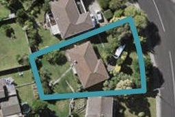 40 Juniper Road, Sunnynook, Auckland