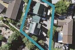 2/11 Yarra Place, Botany Downs, Auckland
