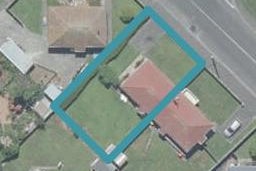 18 Station Road, Sawyers Bay, Port Chalmers