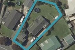 25 Peppertree Glade, Kelvin Grove, Palmerston North