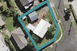5 Burbridge Road, Favona, Auckland