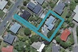 32 St Johns Terrace, Tawa, Wellington