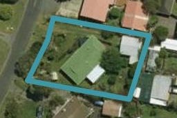 5 Karoro Road, One Tree Point