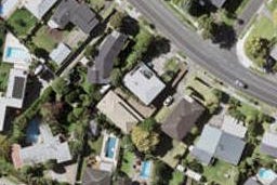 2/28 The Boulevard, Sunnyhills, Auckland
