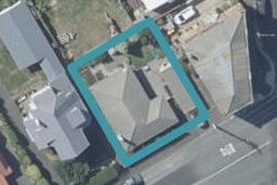 35 Coughtrey Street, Saint Clair, Dunedin
