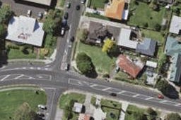 2/2 Reeves Road, Pakuranga, Auckland