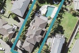 15 Lyons Avenue, Murrays Bay, Auckland
