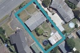 16 Nevada Road, Silverdale, Hamilton