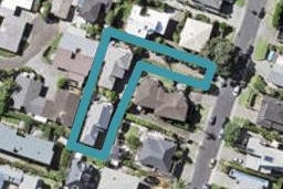 2/30 Ocean View Road, Milford, Auckland