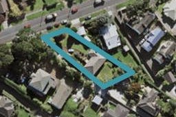 5 Warren Avenue, Three Kings, Auckland