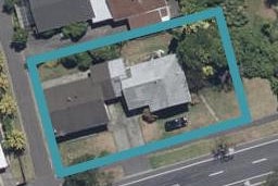 121B Clarkin Road, Fairfield, Hamilton