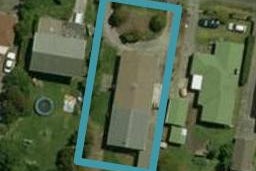 9 Albany Road, One Tree Point