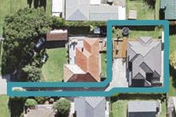 14A Bishop Street, Green Bay, Auckland