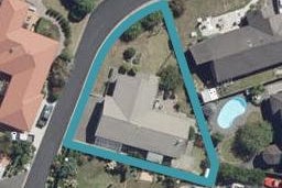 1 The Avenue, Harrowfield, Hamilton