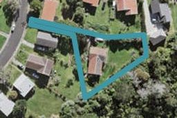 31 Lysander Crescent, Beach Haven, Auckland