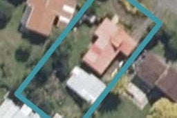 35 Johnson Street, Bulls