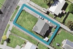 42 Taniwha Street, Wai o Taiki Bay, Auckland