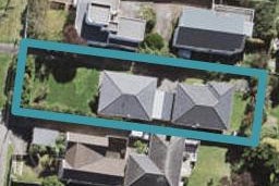 2/229 Glenfield Road, Hillcrest, Auckland