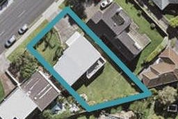 116 Ocean View Road, Northcote, Auckland