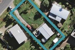24 Jellicoe Parade, Surfdale, Waiheke Island