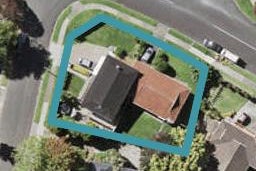 2/2 Luton Avenue, Sunnyhills, Auckland