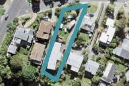 2/5 Waiake Street, Torbay, Auckland