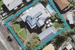 97 Queen Street, Northcote Point, Auckland