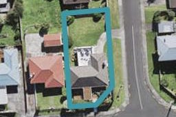 36 Sunnyfield Crescent, Glenfield, Auckland