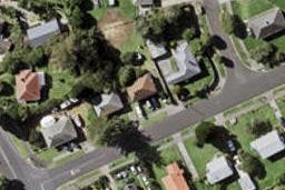 6 Tuakiri Street, Point England, Auckland