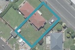 20 Station Road, Sawyers Bay, Port Chalmers