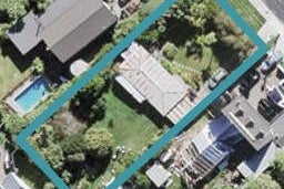 5 Tauhinu Road, Greenhithe, Auckland