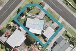 16 Solea Road, Sunnyvale, Auckland