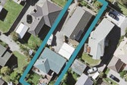 1/230 East Coast Road, Forrest Hill, Auckland