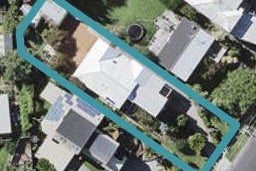 16 Seabreeze Road, Narrow Neck, Auckland