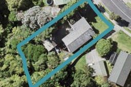24 Robbies Road, Shelly Park, Auckland