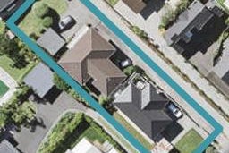 2/52 Aberdeen Road, Campbells Bay, Auckland