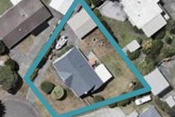 11 Fenside Street, Waikanae Beach, Waikanae