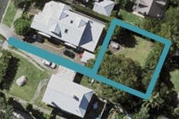 28A Russell Street, Stanley Point, Auckland