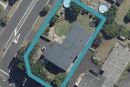 2 Glen Lynne Avenue, Queenwood, Hamilton