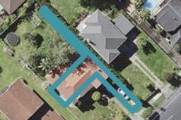 19C Bradbury Road, Botany Downs, Auckland